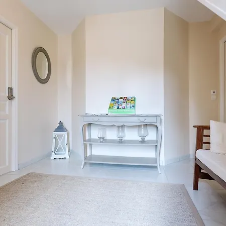 Villa Tracy Guest House Guest house 4*