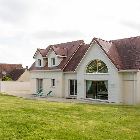 Villa Tracy Guest House Guest house 4*